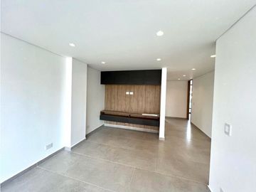 Vendo casa en sector Lotus. Rionegro