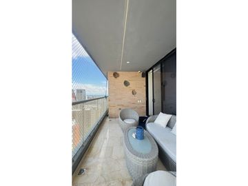 APARTAMENTO EN VENTA EN ALTO PRADO. PISO ALTO