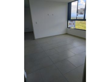 Se renta hermoso Apartamento piso 6 para estrenar en Cerritos Pereira