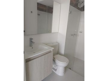 Se renta hermoso Apartamento piso 6 para estrenar en Cerritos Pereira