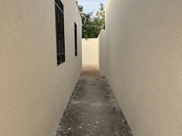 CASA EN VENTA| ALMENDROS CAUCEL | 2 REC