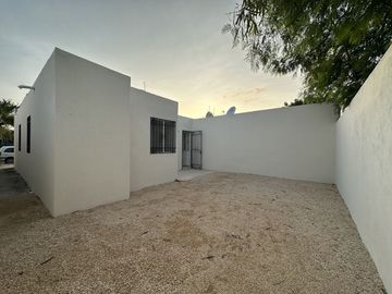 CASA EN VENTA| ALMENDROS CAUCEL | 2 REC
