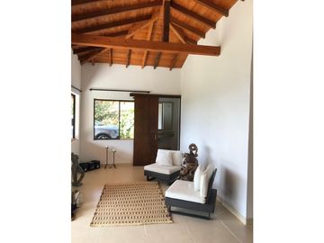 VENTA DE CASA CAMPESTRE EN VEREDA EN EL CARMEN