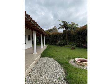VENTA DE CASA CAMPESTRE EN VEREDA EN EL CARMEN
