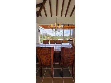 VENTA DE CASA CAMPESTRE CON CASA MAYORDOMO EN UNIDAD EN SAN VICENTE