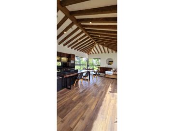 VENTA DE CASA CAMPESTRE CON CASA MAYORDOMO EN UNIDAD EN SAN VICENTE