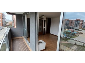 ACSI 1174. Se vende apartamento en Mosquera. Sol creciente