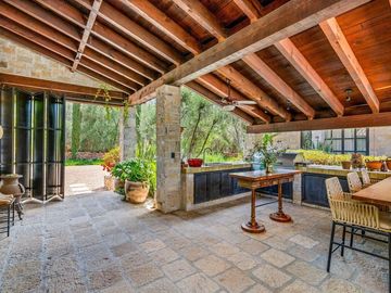 Casa en venta en viñedo exclusivo Santísima Trinidad – Cerca de San Miguel