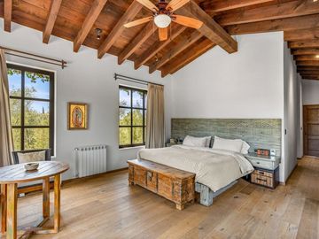 Casa en venta en viñedo exclusivo Santísima Trinidad – Cerca de San Miguel