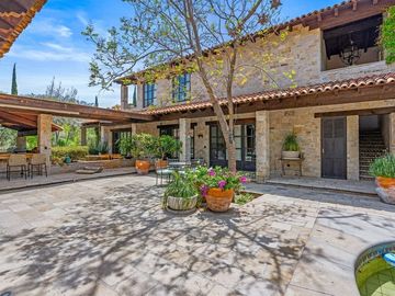 Casa en venta en viñedo exclusivo Santísima Trinidad – Cerca de San Miguel