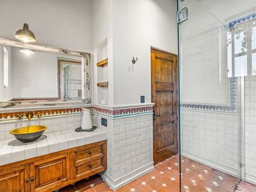 Casa en venta en viñedo exclusivo Santísima Trinidad – Cerca de San Miguel