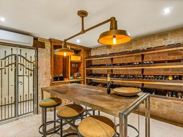 Casa en venta en viñedo exclusivo Santísima Trinidad – Cerca de San Miguel