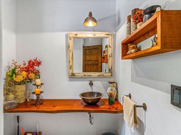 Casa en venta en viñedo exclusivo Santísima Trinidad – Cerca de San Miguel