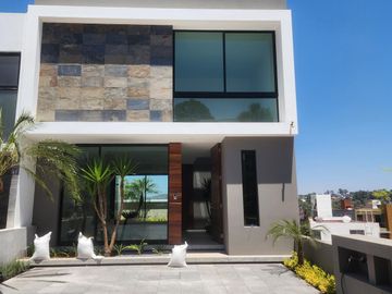Casa en  Venta en Altozano Fraccionamiento privado