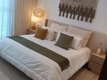 Venta Moderna Casa con Alberca Privada en Residencial Arboladas, Cancún