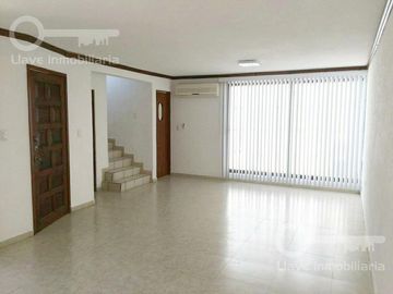 Casa en venta en Francisco Téllez Col.20 de Noviembre.