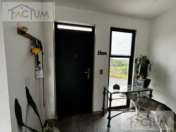 Casa en  Venta en Hacienda San Pedro, Zuazua, N.L.