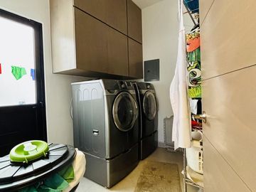 Residencia en Venta Fracc. Rincón de los Encinos Saltillo