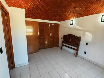 CASA EN RENTA
