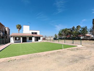 CASA EN RENTA