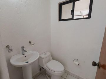 CASA EN RENTA