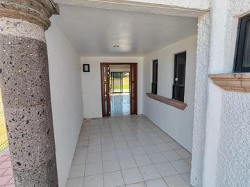 CASA EN RENTA