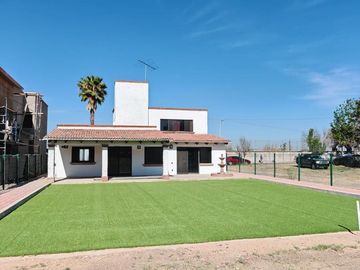 CASA EN RENTA
