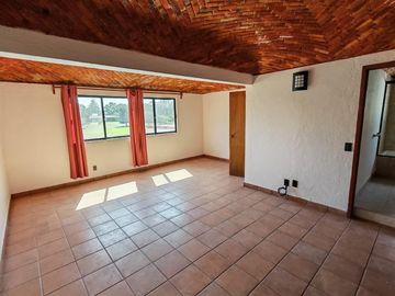 CASA EN RENTA