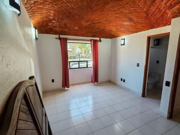 CASA EN RENTA