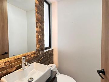 Casa en  venta de 4 recamaras en Parque Queretaro Lomas de Angelopolis Puebla.