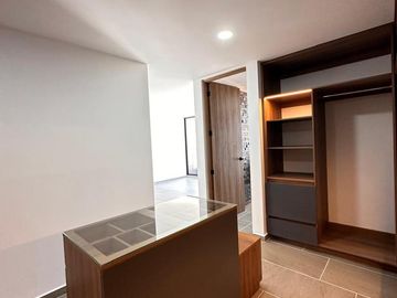Casa en  venta de 4 recamaras en Parque Queretaro Lomas de Angelopolis Puebla.
