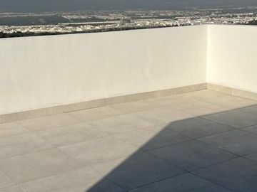 Casa en  venta en Monterrey 3 habitaciones en Solana, terraza con vista panorámica