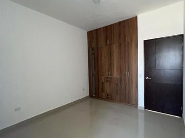 Casa en  venta en Monterrey 3 habitaciones en Solana, terraza con vista panorámica