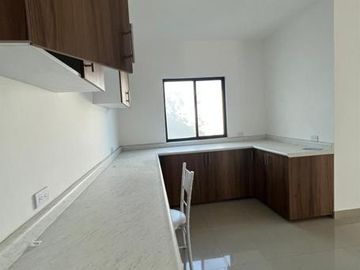 Casa en  venta en Monterrey 3 habitaciones en Solana, terraza con vista panorámica