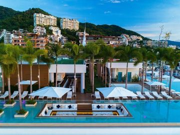 Pier 57 Unit 608