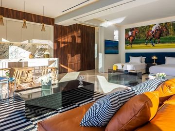 Pier 57 Unit 608