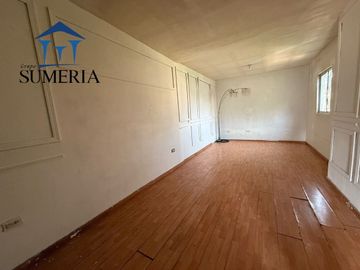 CASA EN VENTA EN LOMAS DE MONTECARLO