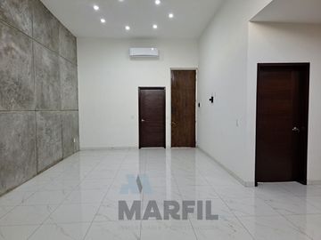 Venta de Casa de 1 planta, 3 Recámaras al Norte de Villa de Álvarez