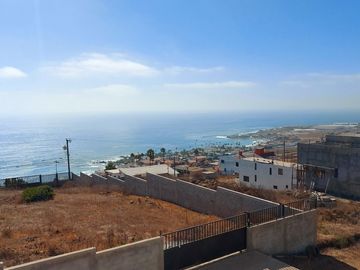 Band new houses for Sale Just minutes minutes from Downtown Rosarito