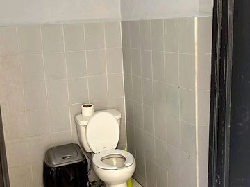 CASA EN VENTA EN AV.  HIDALGO EN LA COL. AMERICANA CON PROYECTO HOSTAL BOUTIQUE