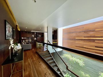 CASA EN VENTA DENTRO DE FRACCIONAMIENTO RESERVA REAL VALLE REAL ZAPOPAN