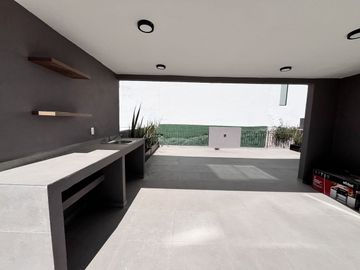 Estrena casa en Residencial Lago Esmeralda