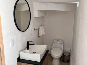 Estrena casa en Residencial Lago Esmeralda