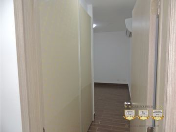 Venta de Apartamento de 99+29 terraza mts.2 Costa Sur PH Costamare
