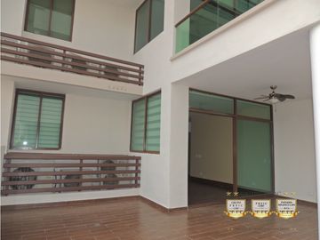 Venta de Apartamento de 99+29 terraza mts.2 Costa Sur PH Costamare