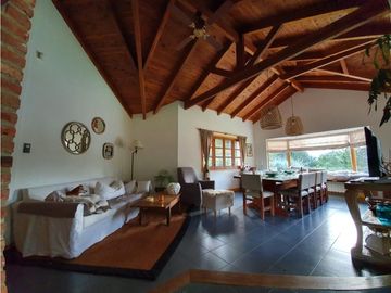 EN VENTA IMPORTANTE PROPIEDAD EN LAS GOLONDRINAS, CHUBUT CA-330