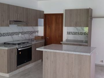 Casa en Fraccionamiento en Burgos Bugambilias Temixco - LLR-153-Fr