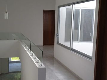 Casa en Fraccionamiento en Burgos Bugambilias Temixco - LLR-153-Fr