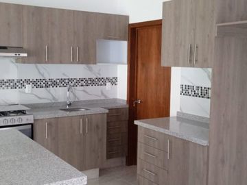 Casa en Fraccionamiento en Burgos Bugambilias Temixco - LLR-153-Fr