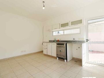 Alquiler duplex Lomas de Zamora!!